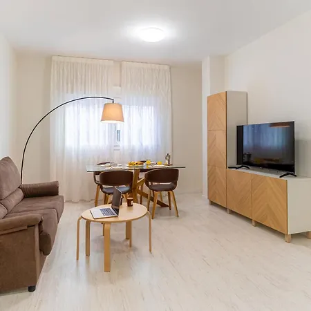 Apartment Trendyhomes Center *