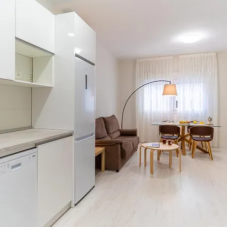 Trendyhomes Center Apartment