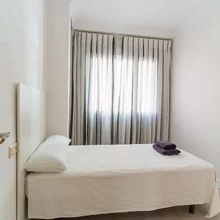 Trendyhomes Center Apartment Almeria
