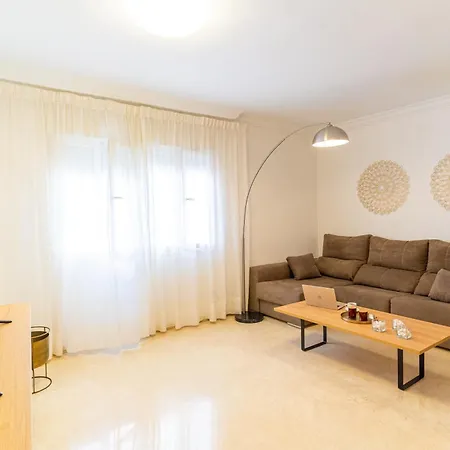 Trendyhomes Center *