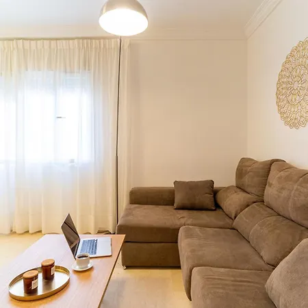 Trendyhomes Center Apartment