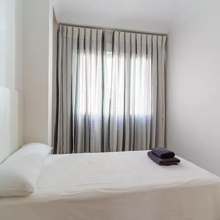Trendyhomes Center Apartment
